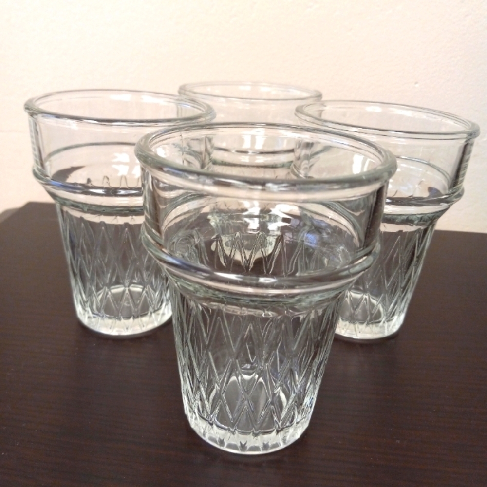 Vintage Libbey Clear Glass Ice Cream Sundae Dessert Glasses. Set of 4.